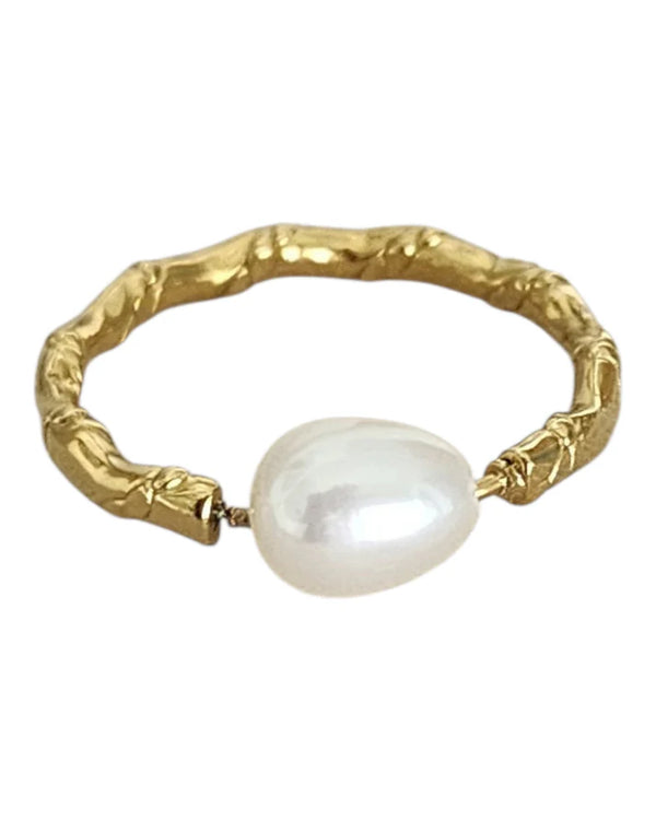 Melani ring