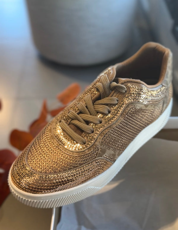 Aurora Rose Sneaker