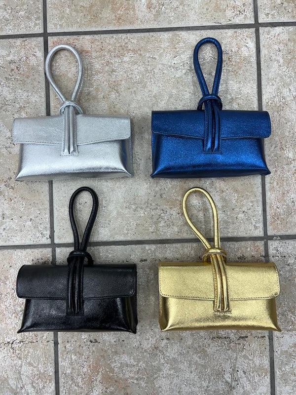 Cozy leather metallic purse